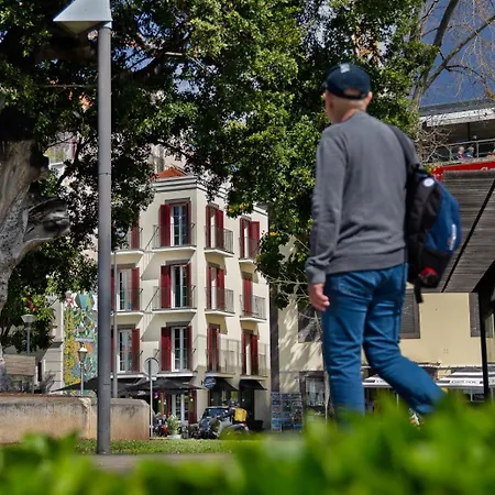 Safira 301 アパート